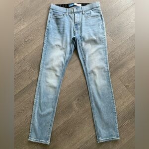 Men’s Old Navy Light Blue Slim Fit Jeans